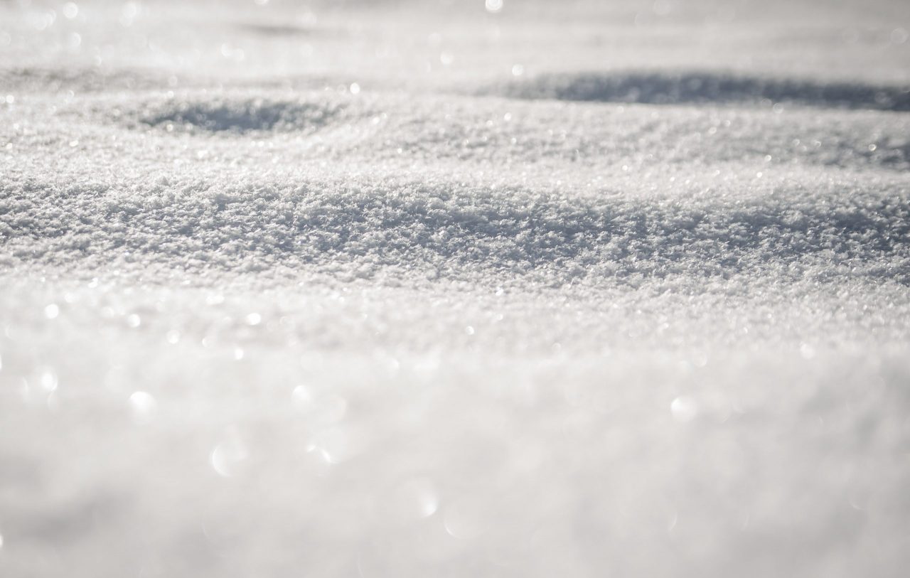 How to Safely Remove Snow From Your Flat Roof