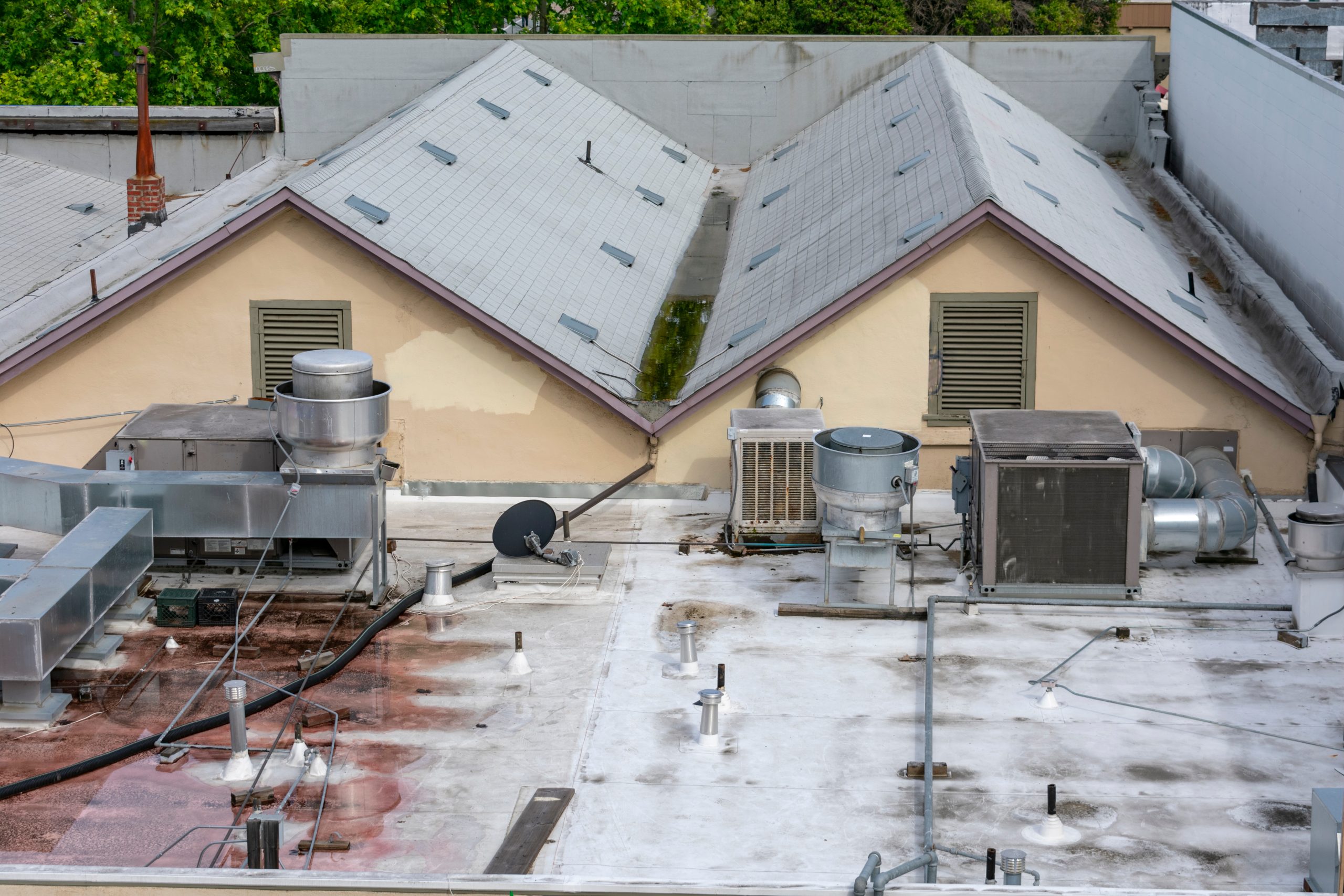 commercial roof maintenance on flat roof